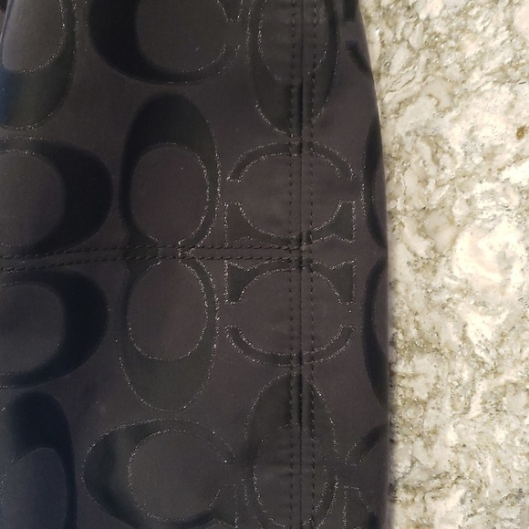 Coach Black Shoulder Bag - Picture 8 of 12